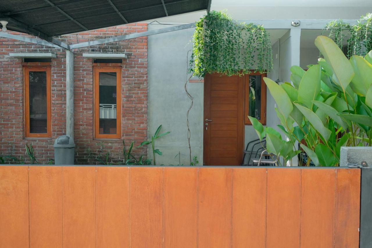 Andewi Guest House Denpasar RedPartner Sanur Eksteriør bilde