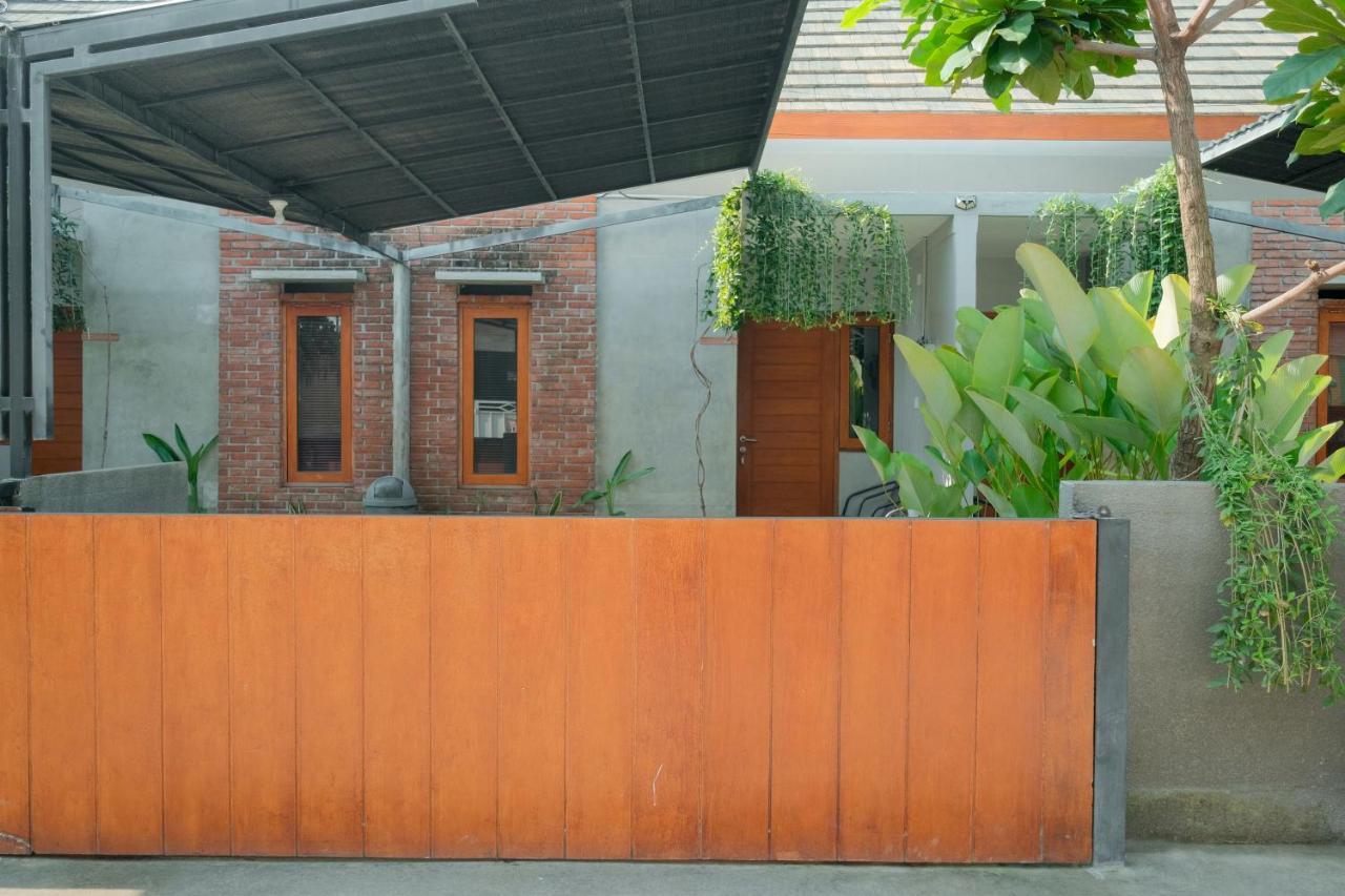 Andewi Guest House Denpasar RedPartner Sanur Eksteriør bilde